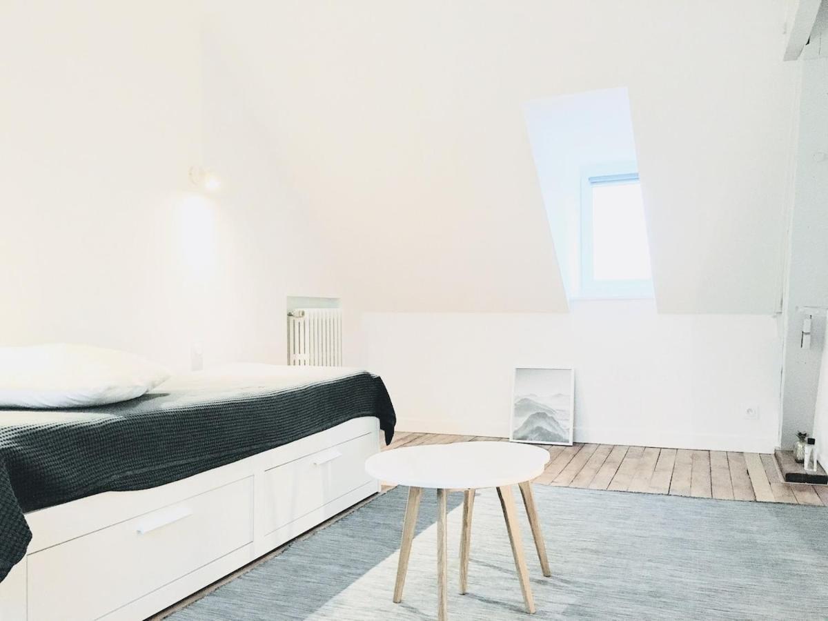 Bienvenue Chez L'Habitant Provins Esterno foto