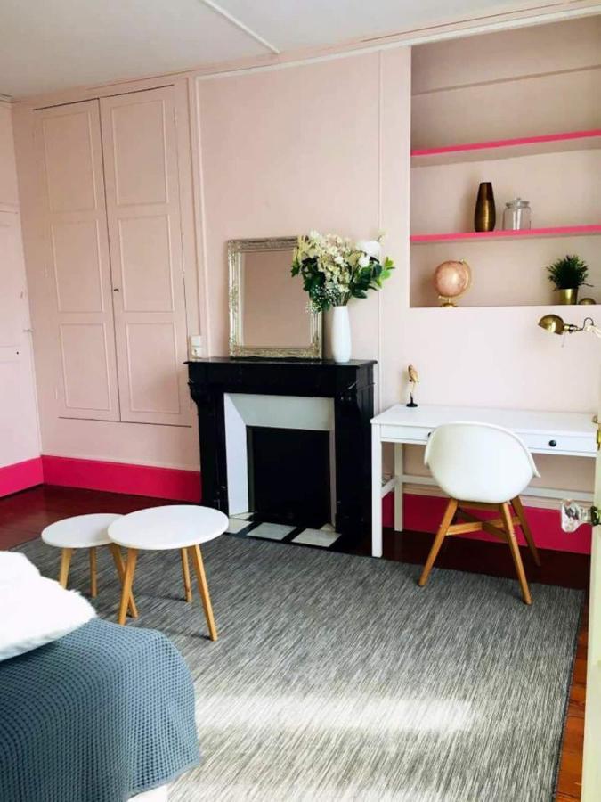 Bienvenue Chez L'Habitant Provins Esterno foto