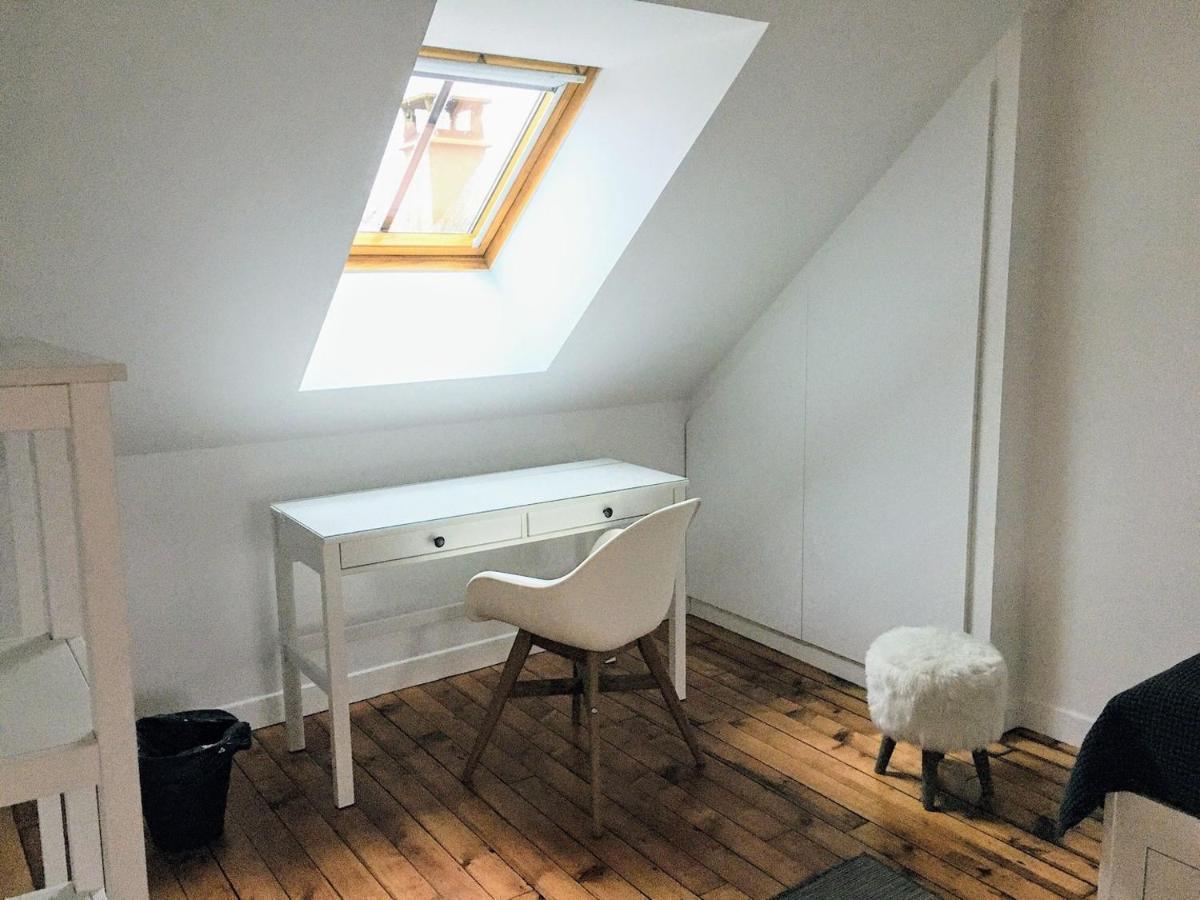Bienvenue Chez L'Habitant Provins Esterno foto